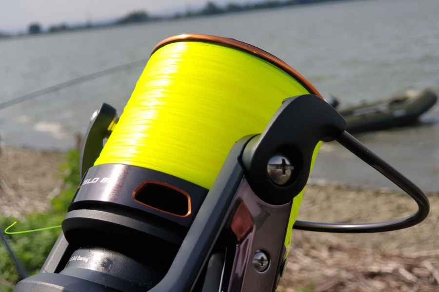 Climax silon Cult Carp Line Fluo-žlutá 600m