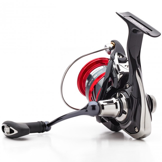Daiwa Naviják Ninja LT 2500