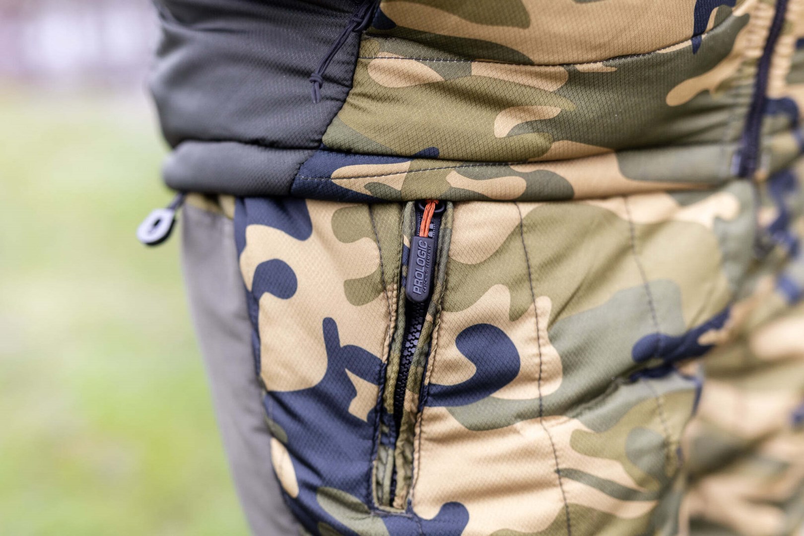 Prologic Kalhoty Bank Bound Camo B&B Ivy Green/Camou