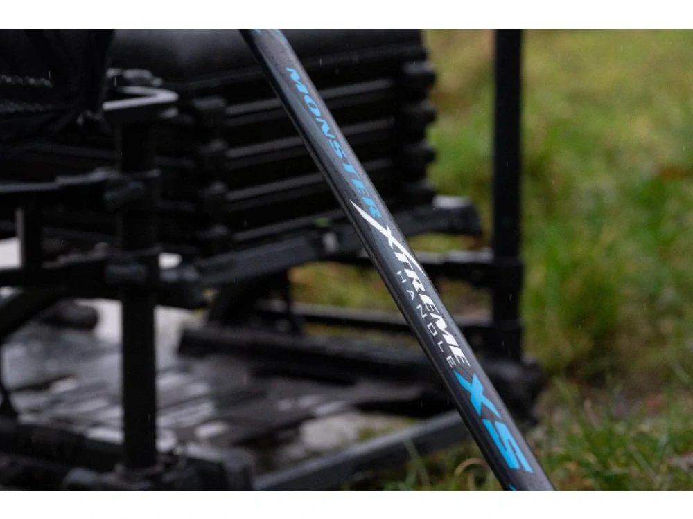 Korum Podběráková rukojeť Monster Xtreme Handle XS 3.6m