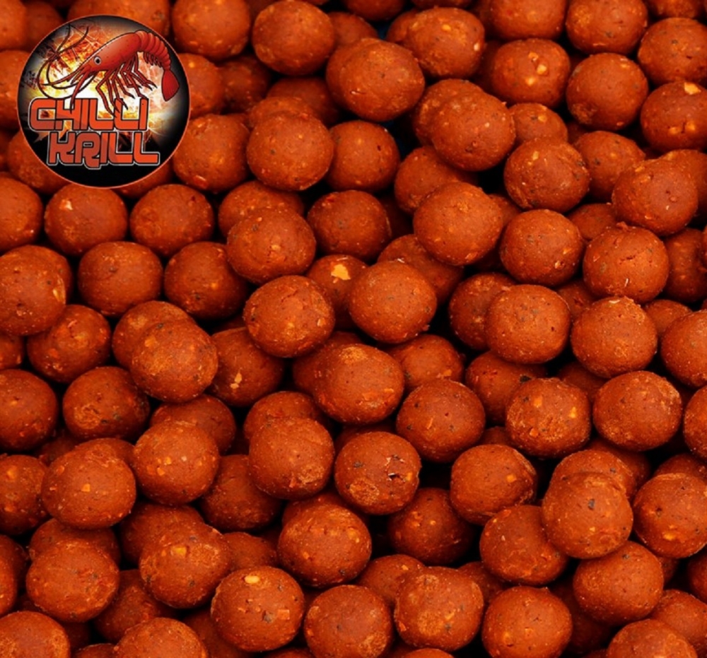Black Carp boilies Chilli/Krill