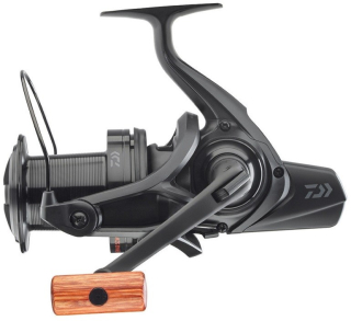 Daiwa Naviják Emblem 45 SCW QD-SD